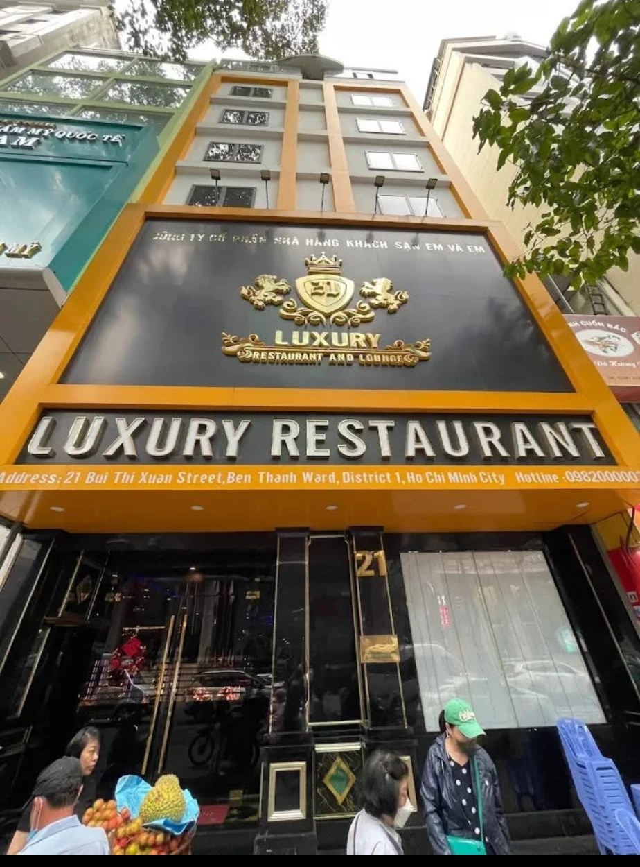 Luxury Restaurant by day
